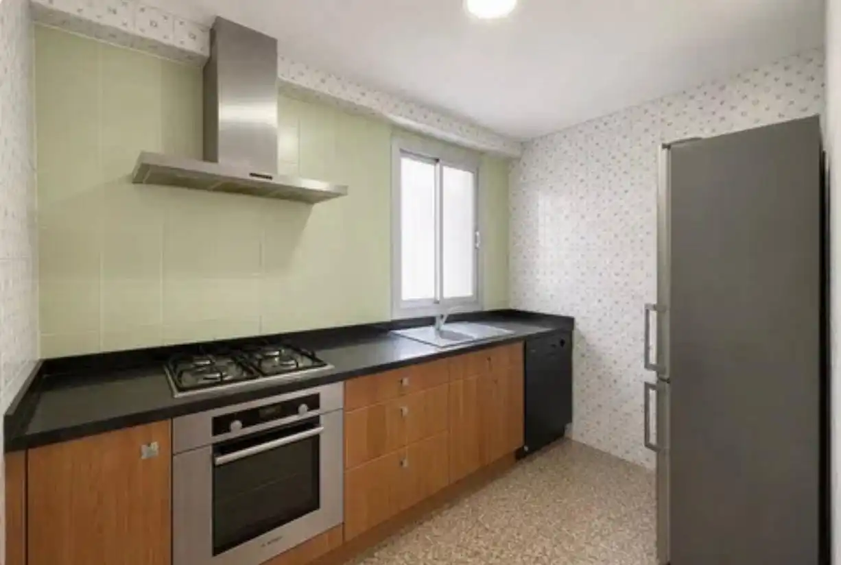Wohnung mit Terrasse zum Verkauf in Carrer Ferrocarril d'Alcoi 97, imagen 3