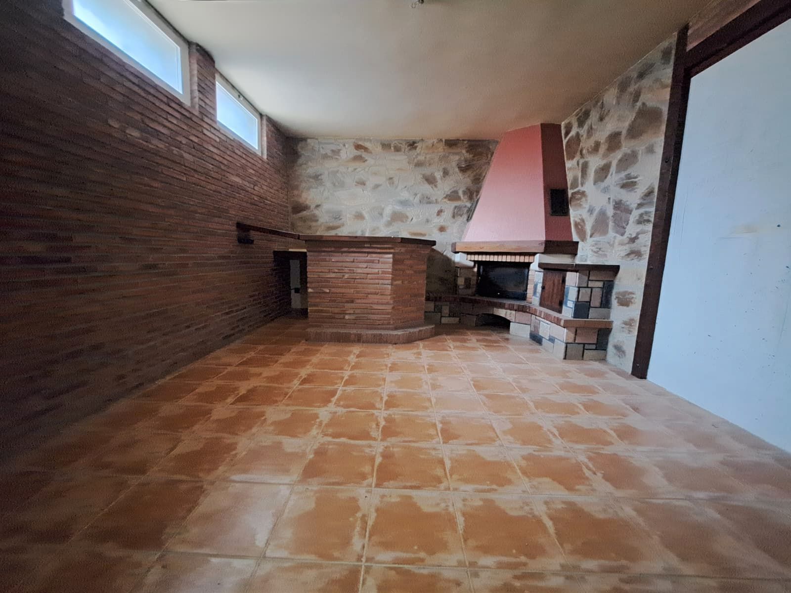 House or chalet for sale in Cadrete  with Private garden, Terrace and Swimming Pool