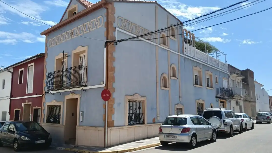 Adosado con terraza en venta en Carrer l'Alqueria 23, imagen 2