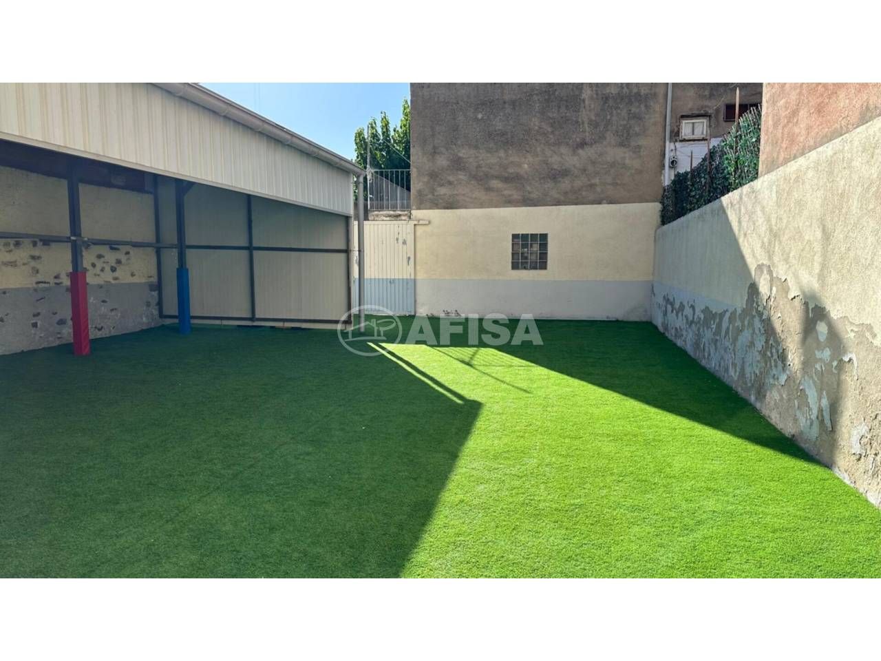 Jardí de Oficina de lloguer en Cardedeu amb Aire condicionat, Calefacció i Alarma