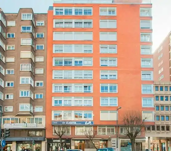 Oficina amb ascensor en venda a Avenida del Cid Campeador, imagen 3