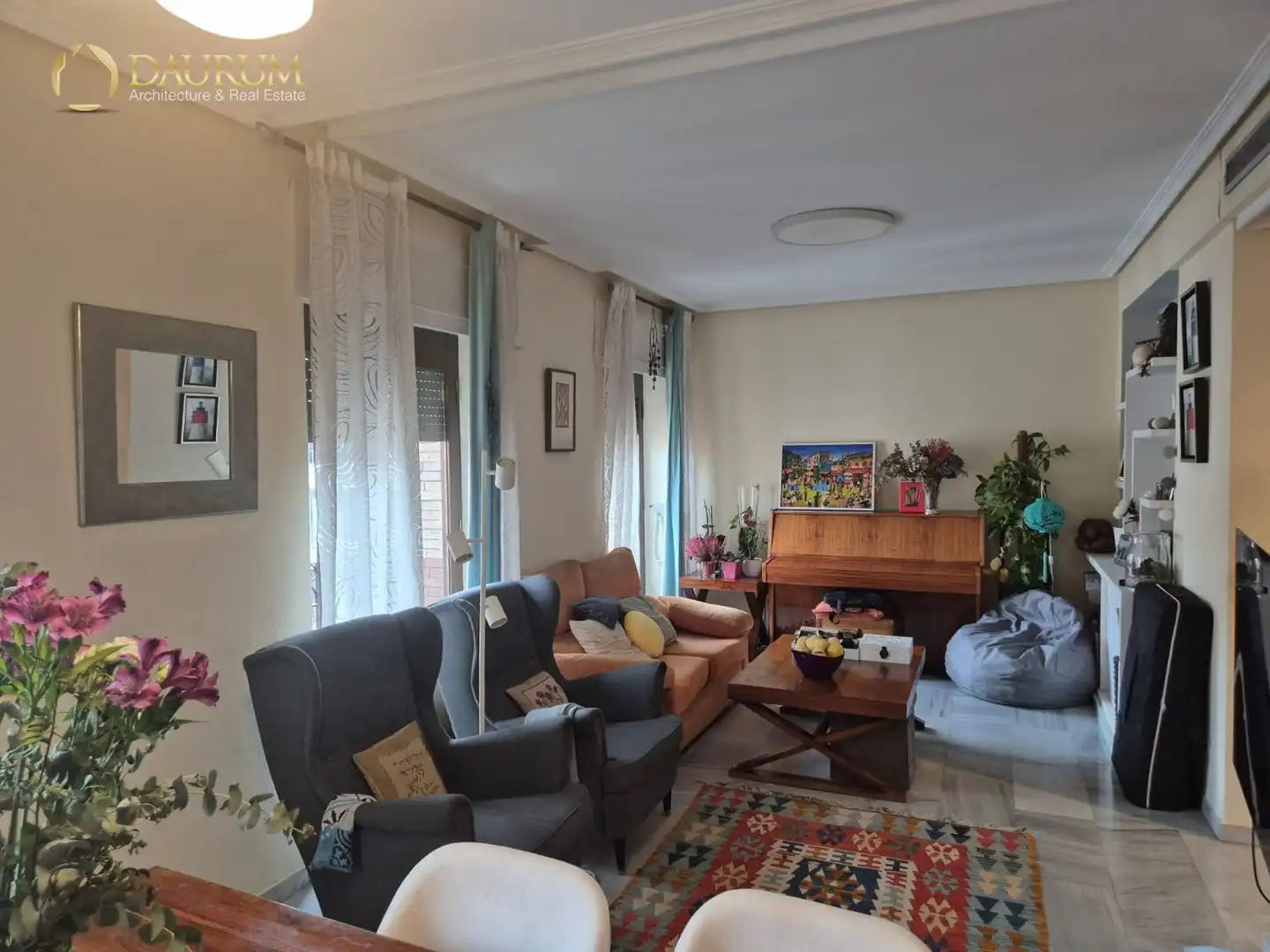 Sala de estar de Dúplex en venta en Madrid con Aire acondicionado y Calefacción