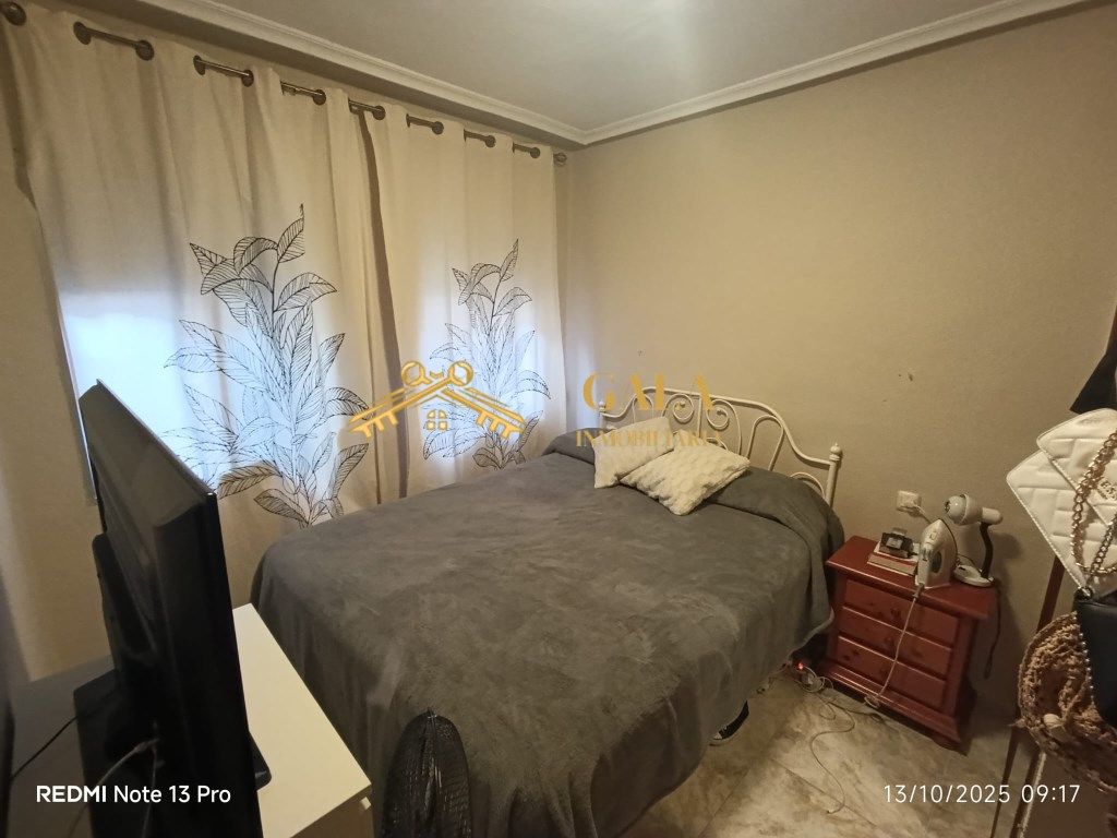 Bedroom of Apartment for sale in Cáceres Capital