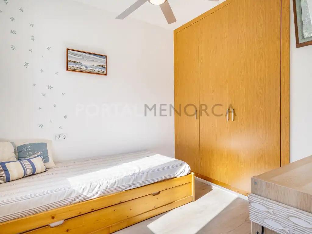 Schlafzimmer von Haus oder Chalet zum Verkauf in Ciutadella de Menorca mit Klimaanlage, Privatgarten und Terrasse