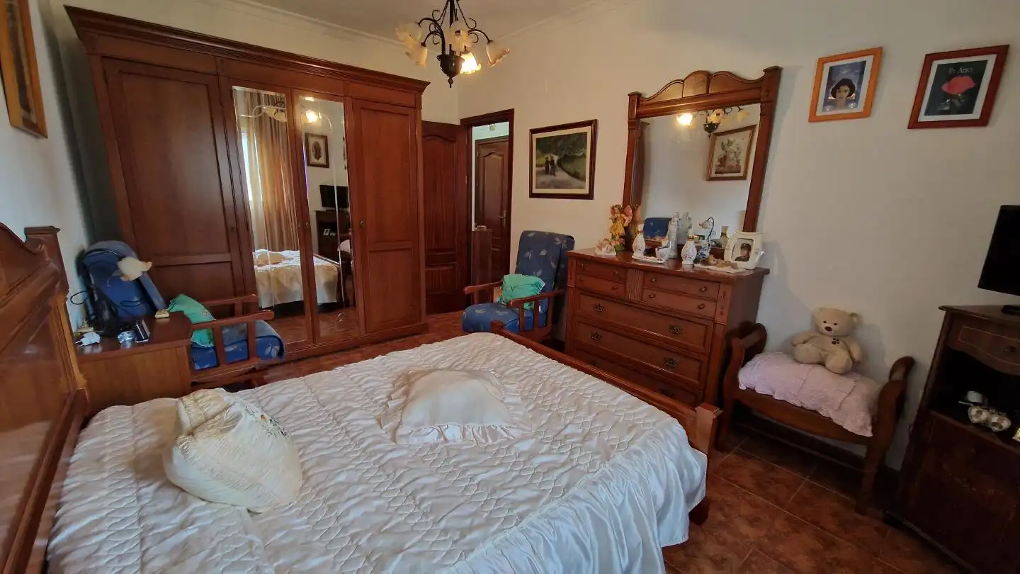 Dormitori de Casa o xalet en venda en Álora