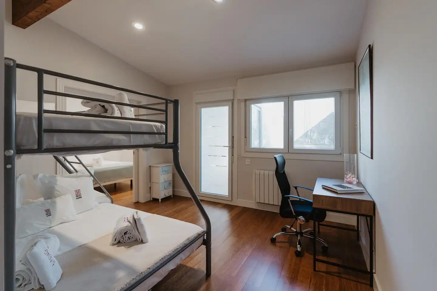 Bedroom of Houses for sale in Pineda de Mar  with Air Conditioner, Heating and Private garden