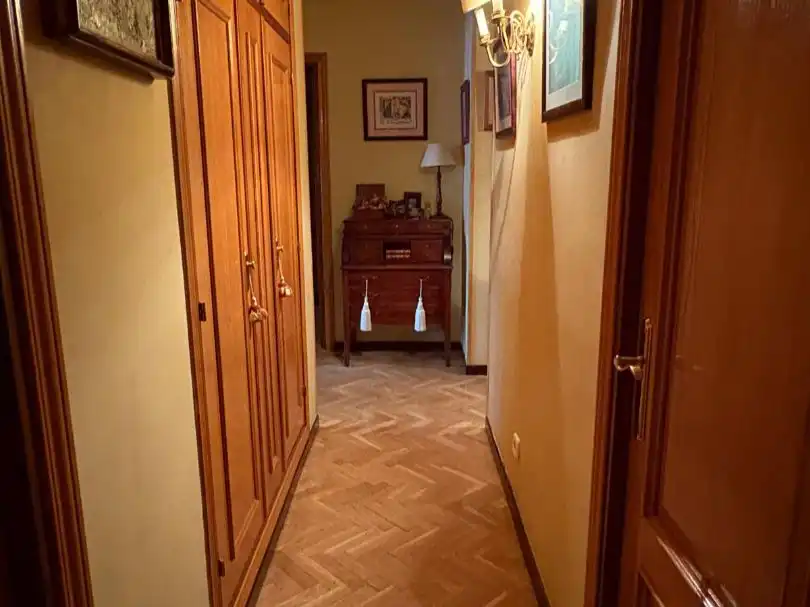 Flat for sale in  Madrid Capital  with Balcony