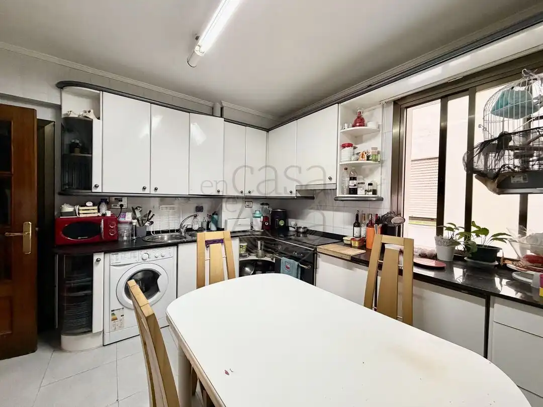 Küche von Wohnung zum Verkauf in Santurtzi 