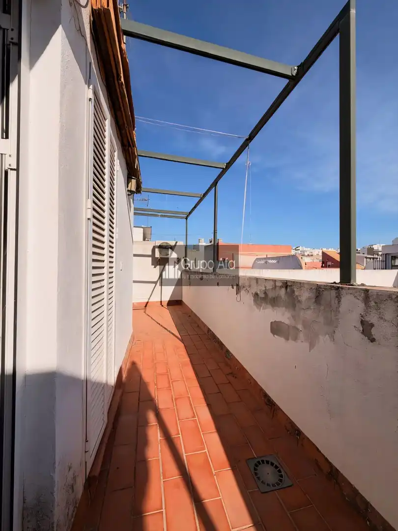 Terrassa de Casa adosada en venda en Centro