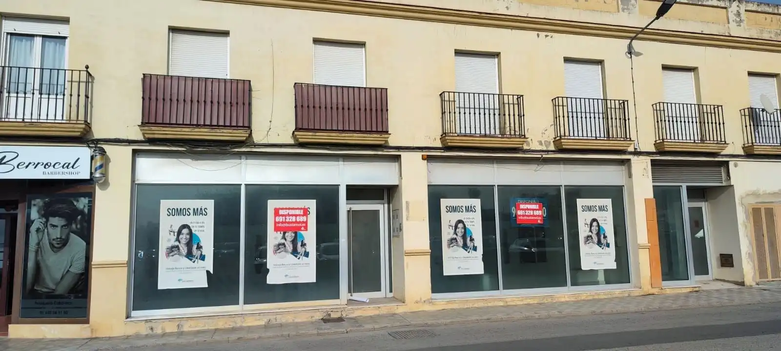 Local comercial en venda a A-8030 4, imagen 2