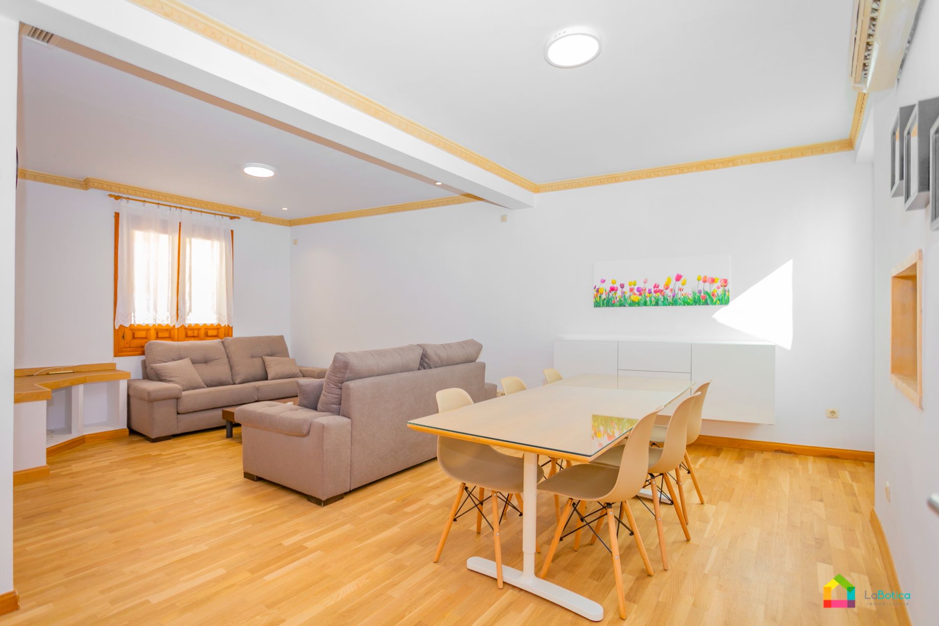 Living room of Flat to rent in  Toledo Capital  with Air Conditioner and Furnished