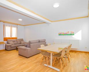 Living room of Flat to rent in  Toledo Capital  with Air Conditioner and Furnished