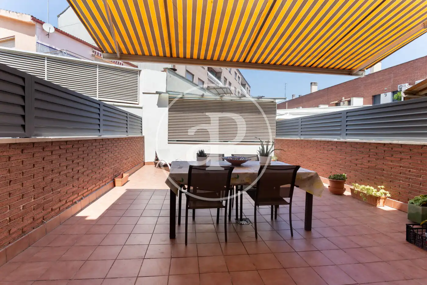 Terrassa de Casa adosada en venda en Cerdanyola del Vallès amb Aire condicionat, Calefacció i Terrassa