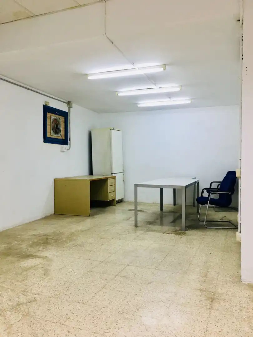 Gewerbefläche zum Verkauf in Corbera de Llobregat, imagen 7