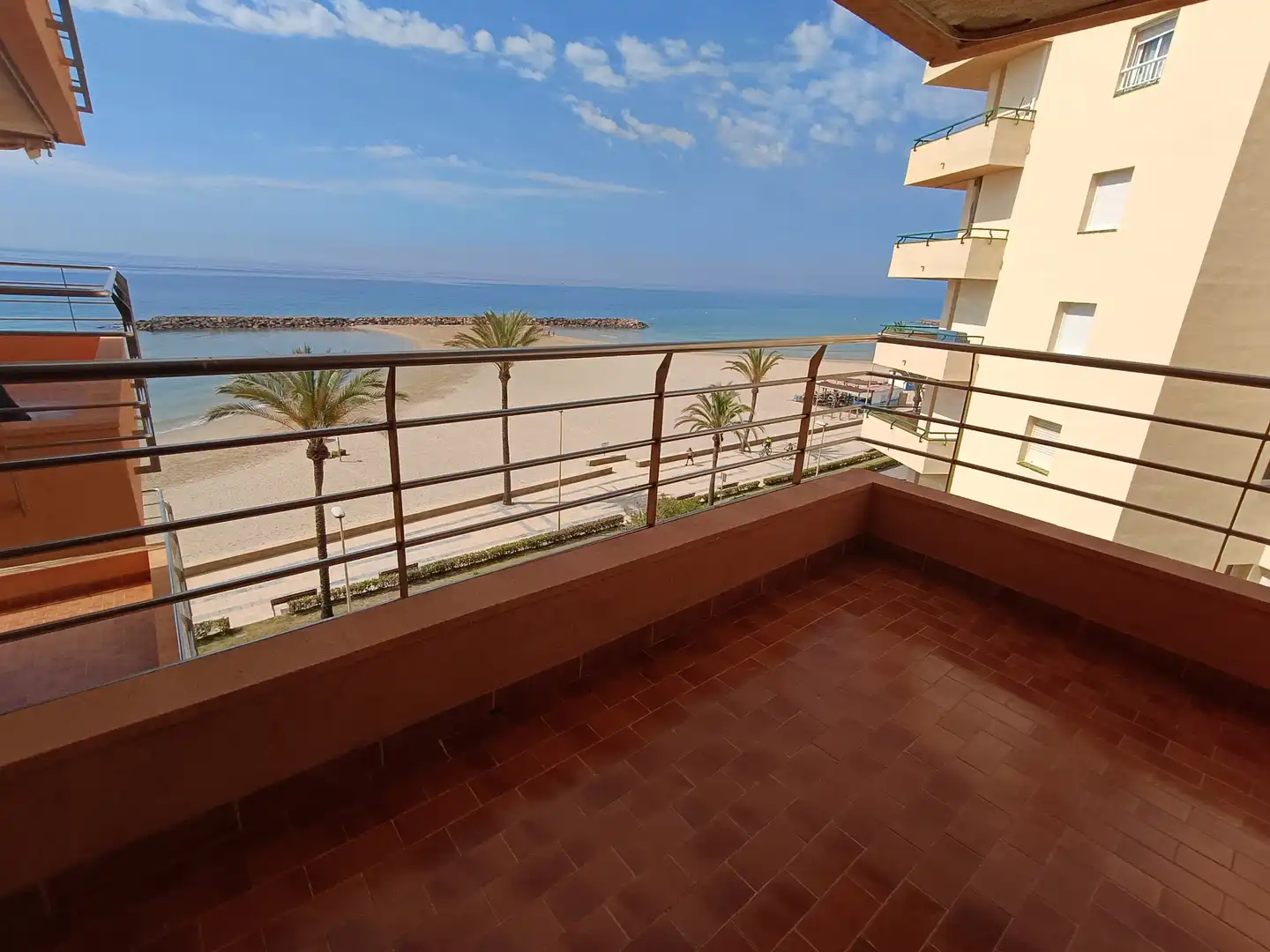 Terraza de Piso de alquiler en Cunit con Terraza, Amueblado y Horno