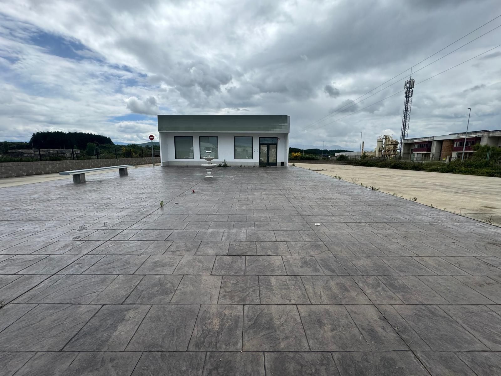 Vista exterior de Local en venda en Cabañas Raras