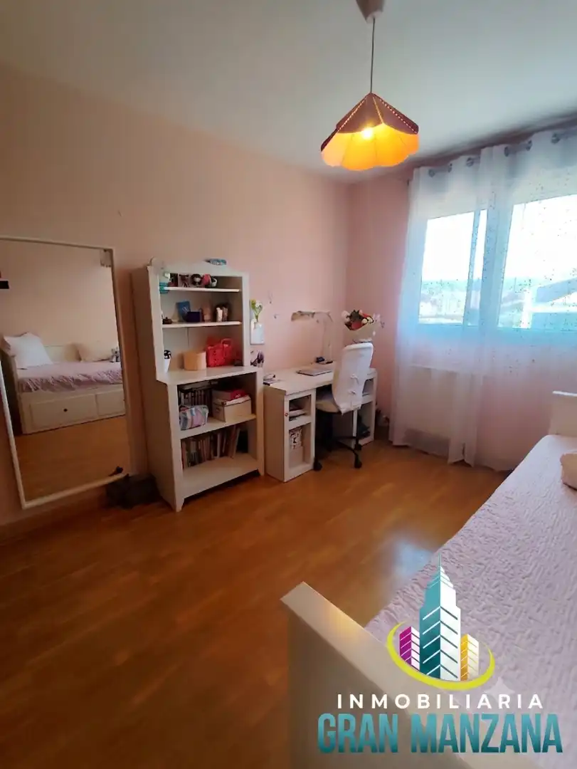 Habitatge amb jardí en venda a Calle Logroño 28, imagen 24