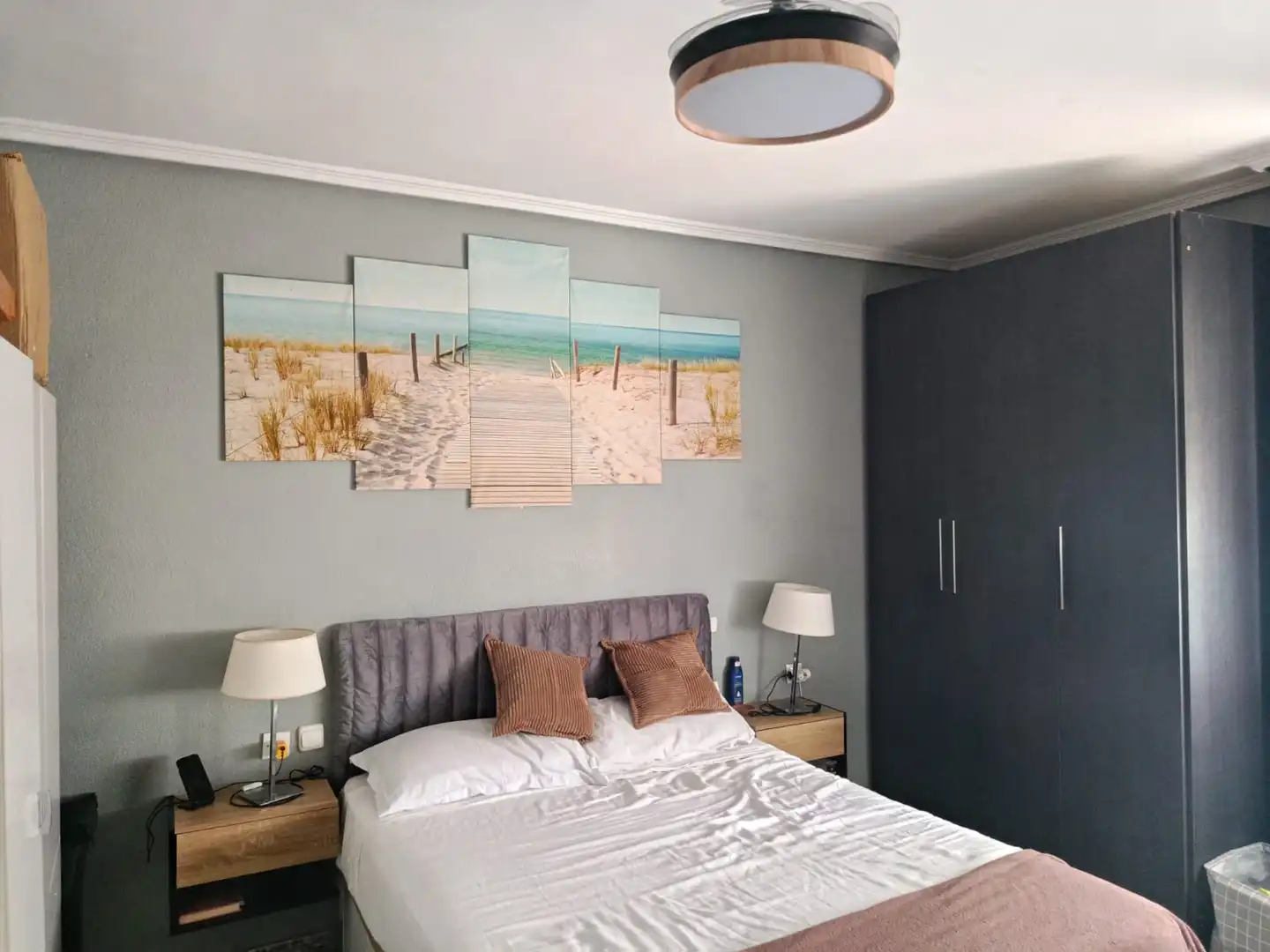 Schlafzimmer von Wohnung zum Verkauf in Valencia mit Klimaanlage, Heizung und Balkon