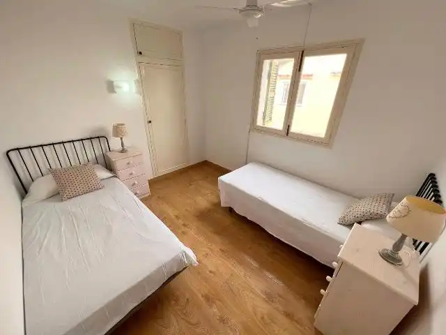 Dormitori de Apartament en venda en Ciutadella de Menorca amb Terrassa i Moblat