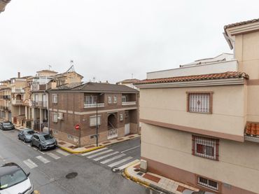 Terraced house with garden for sale in Calle Joaquín Blume 26