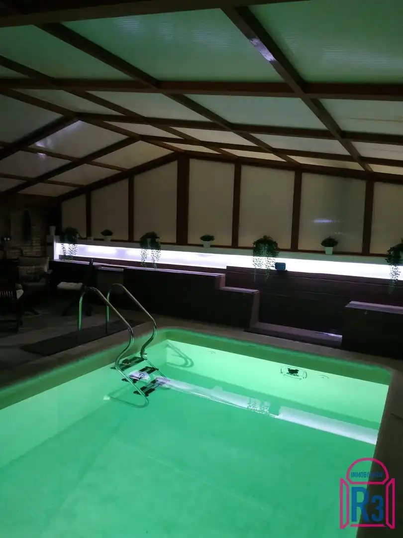 Adossat amb piscina en venda a La Vallina, imagen 35