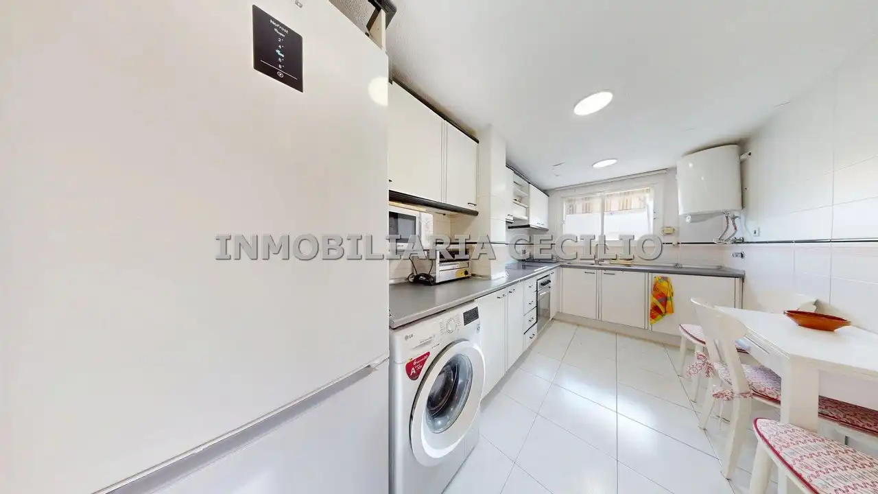 Cocina de Piso en venta en Sant Antoni de Portmany con Aire acondicionado, Calefacción y Terraza