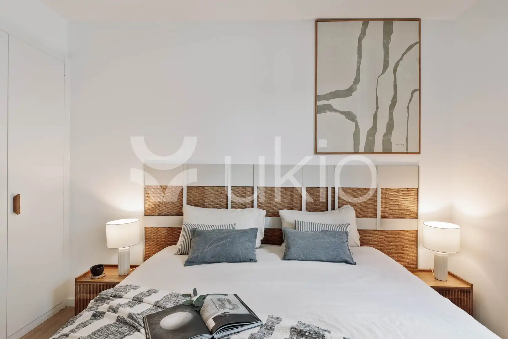 Schlafzimmer von Dachboden zur Miete in Barcelona mit Klimaanlage, Heizung und Terrasse