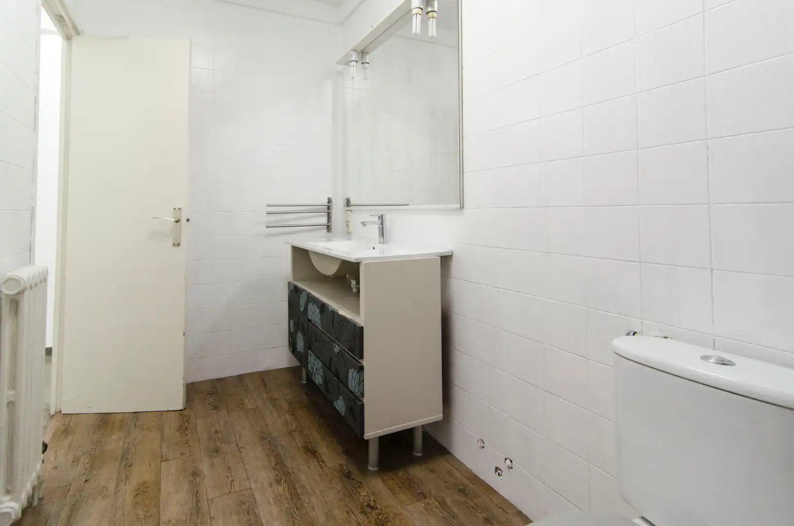 Baño de Piso en venta en Manresa con Calefacción, Trastero y Horno