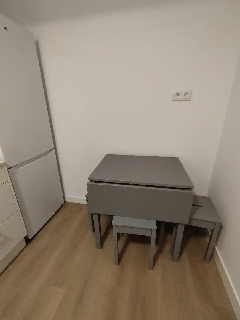 Comedor de Piso de alquiler en A Coruña Capital  con Calefacción, Amueblado y Horno