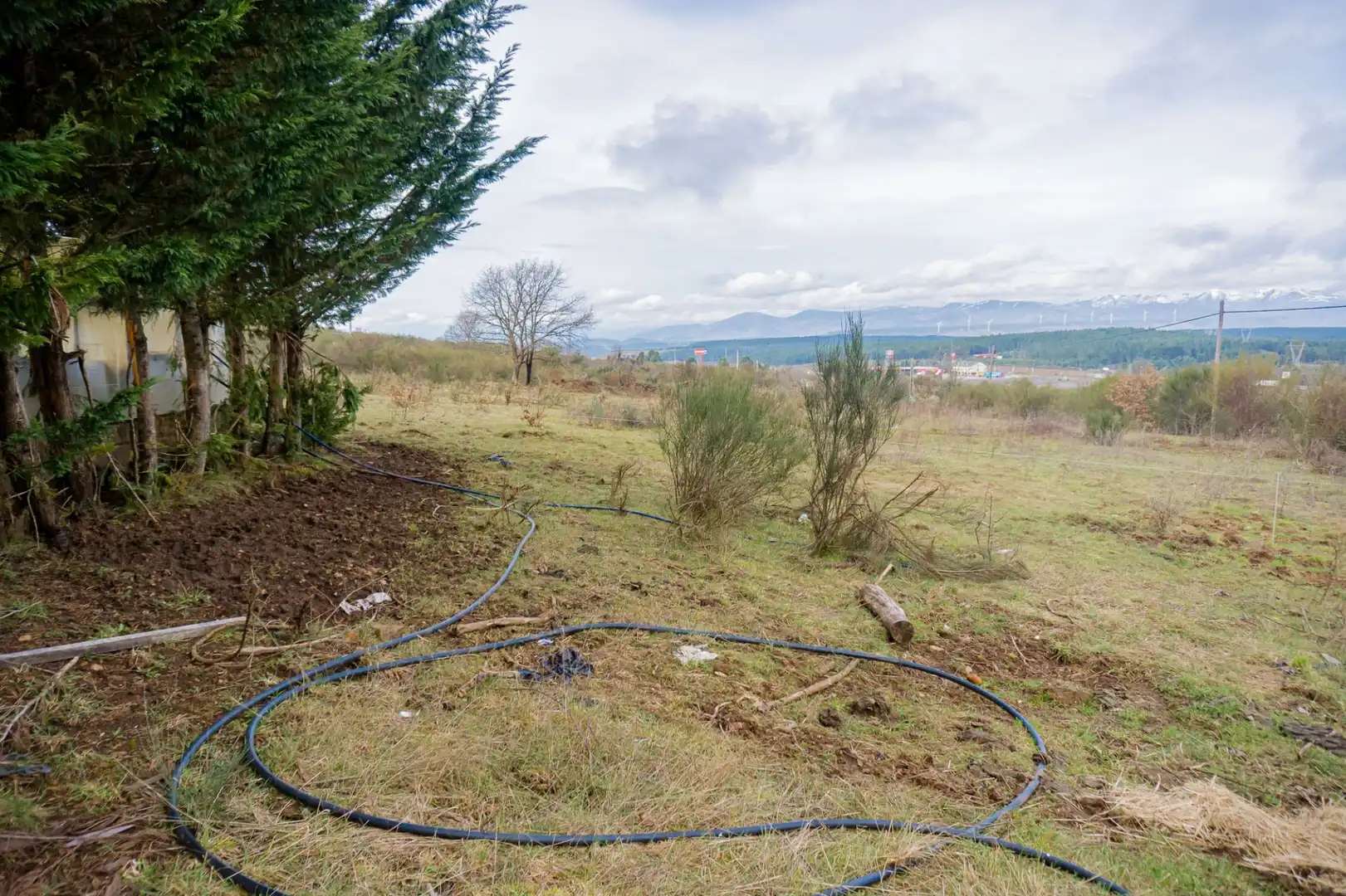 Casa o xalet en venda en Villagatón amb Aire condicionat, Calefacció i Jardí privat