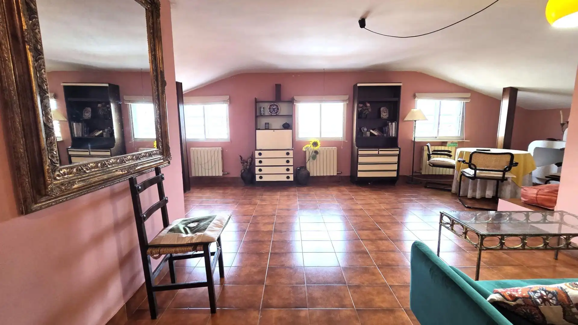 Sala de estar de Piso en venta en Ávila con Calefacción y Amueblado