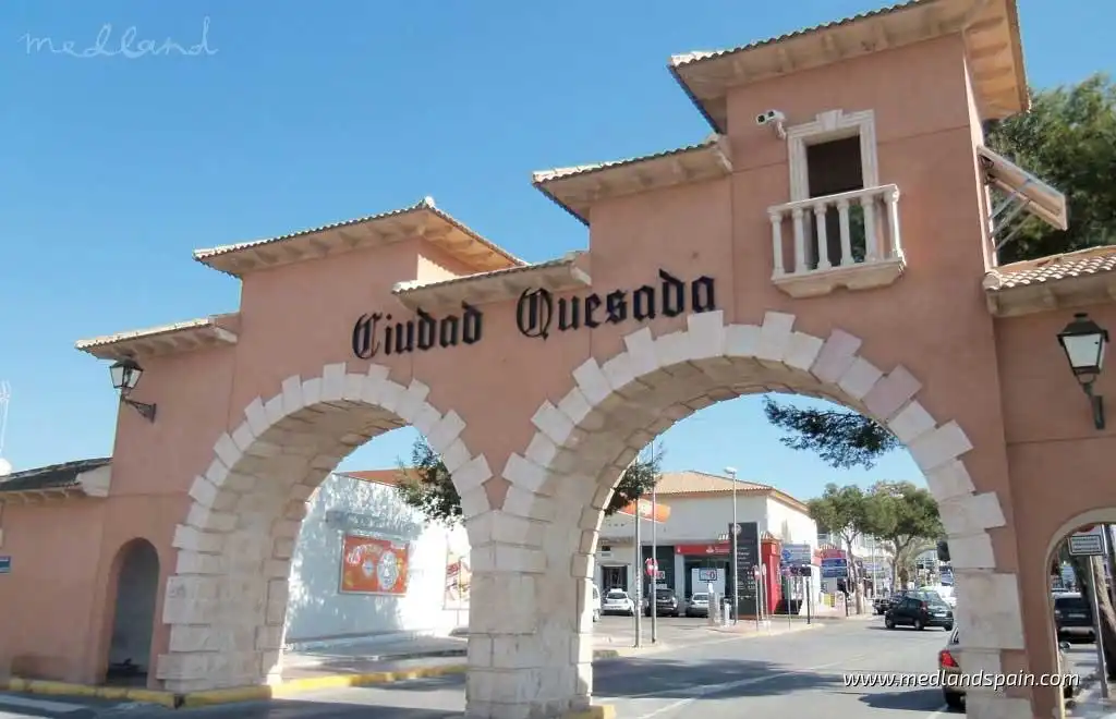 Casa o chalet en venta en Rojales con Jardín privado, Terraza y Trastero