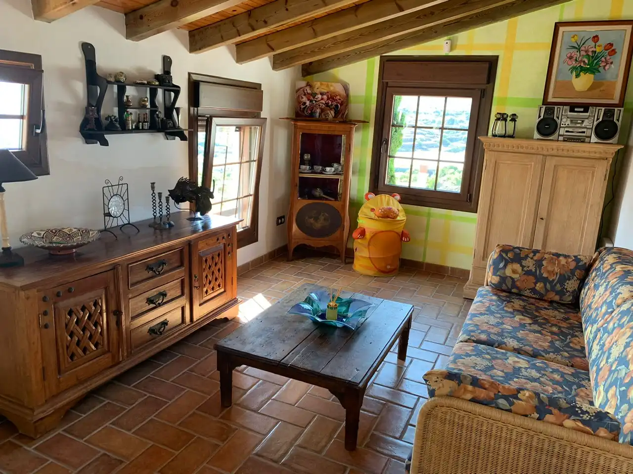 Sala de estar de Casa o chalet en venta en Torrox con Jardín privado, Terraza y Piscina