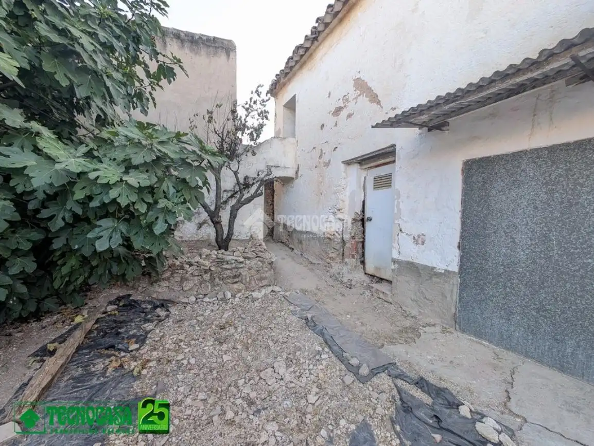 Casa adosada en venta en Daimiel