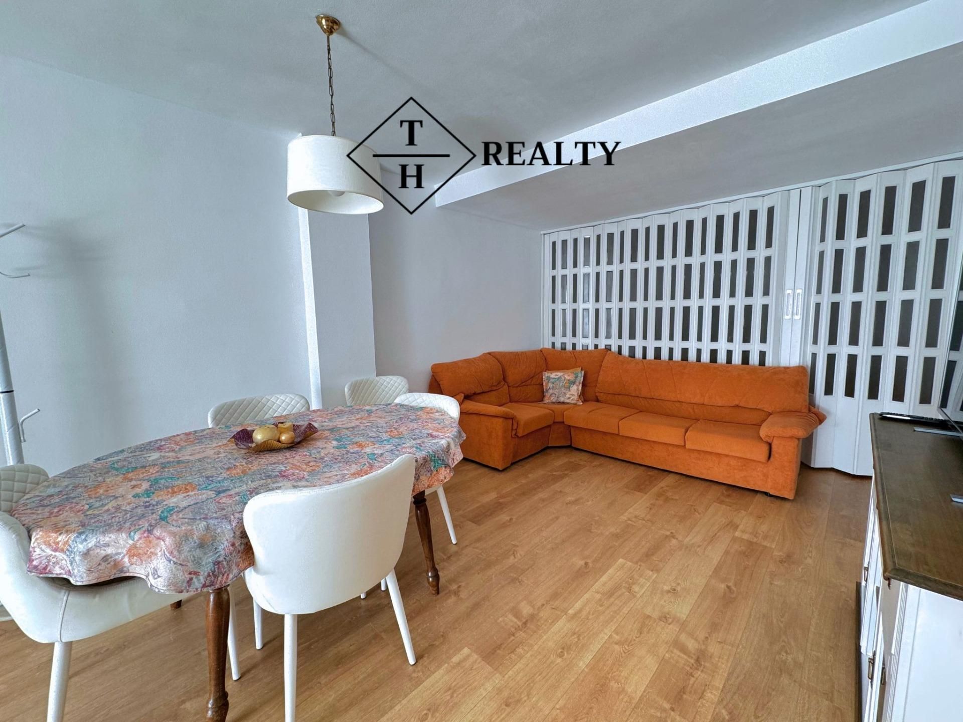 Vista exterior de Apartament de lloguer en Castell-Platja d'Aro amb Aire condicionat, Terrassa i Balcó