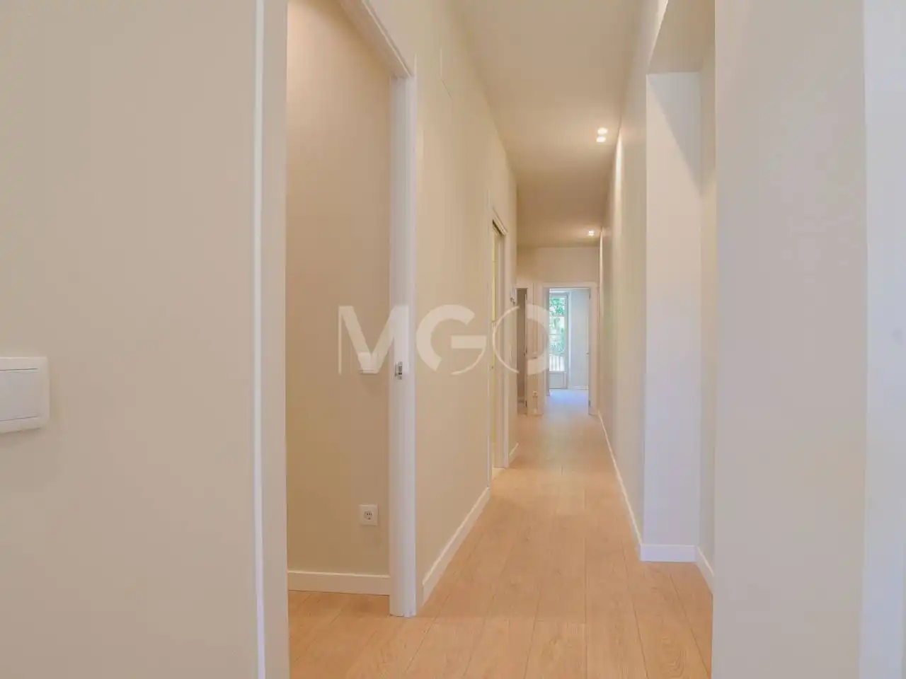 Piso en venta en Vic con Calefacción, Parquet y Terraza