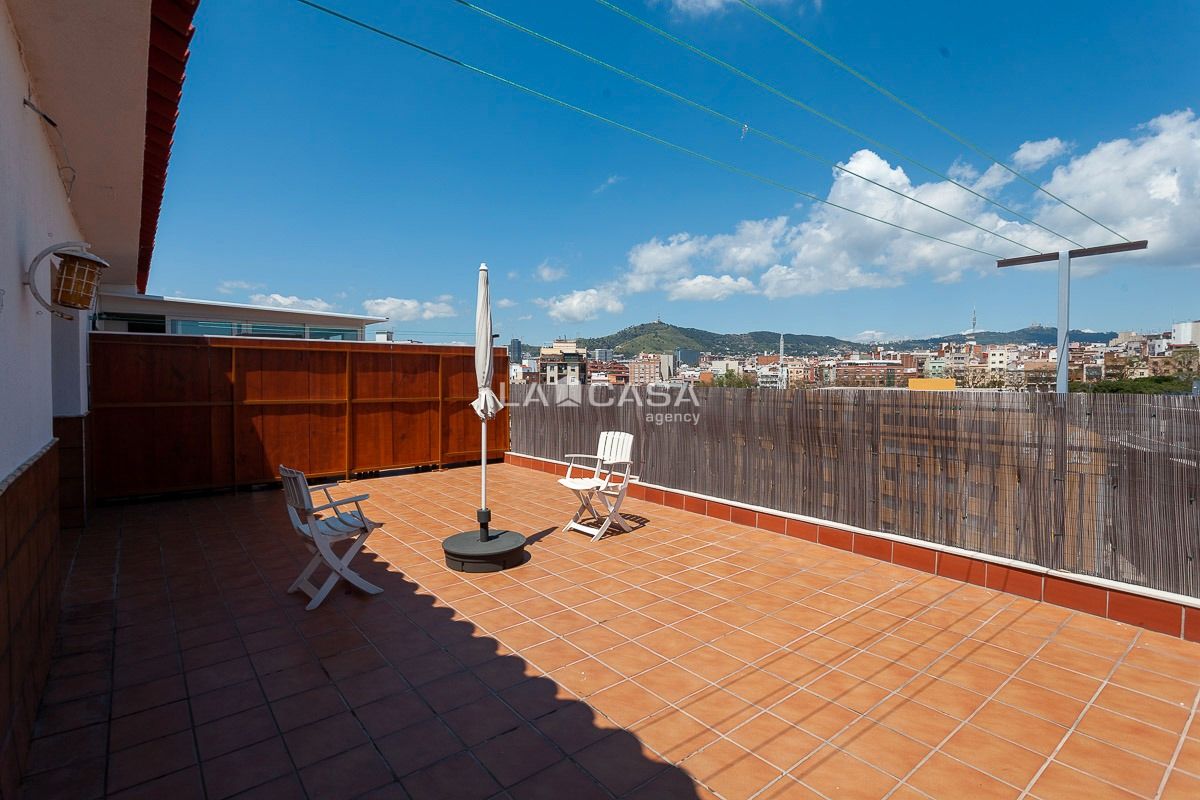 Terrace of Attic for sale in L'Hospitalet de Llobregat  with Terrace
