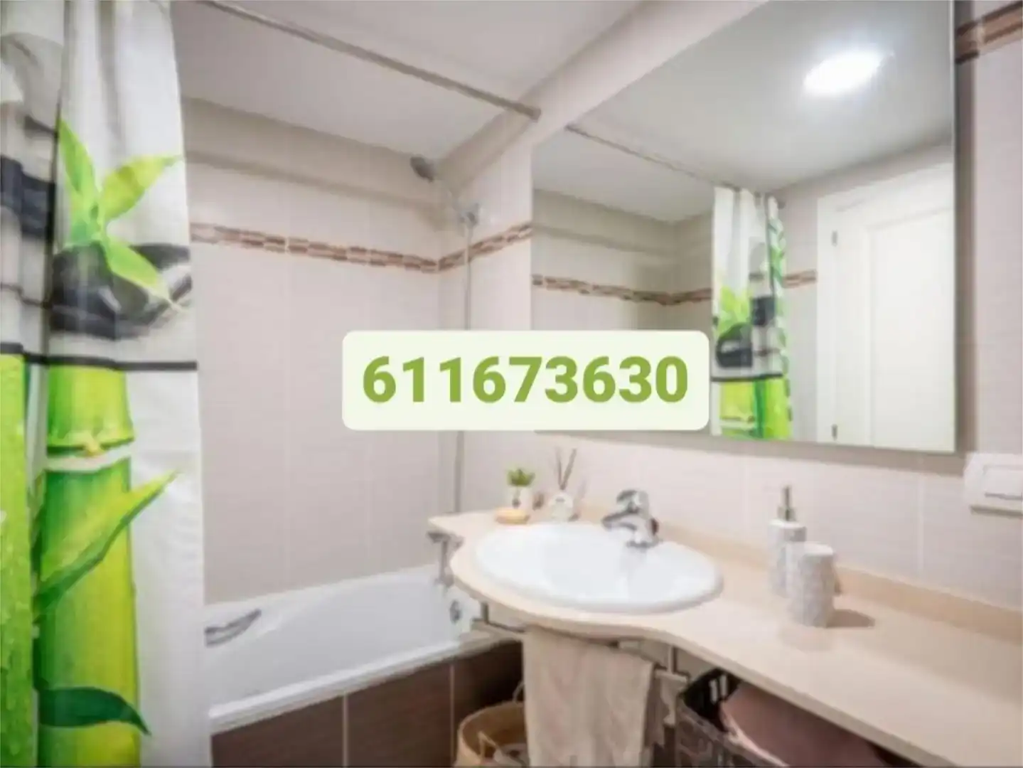 Bany de Apartament en venda en Manilva amb Aire condicionat i Piscina