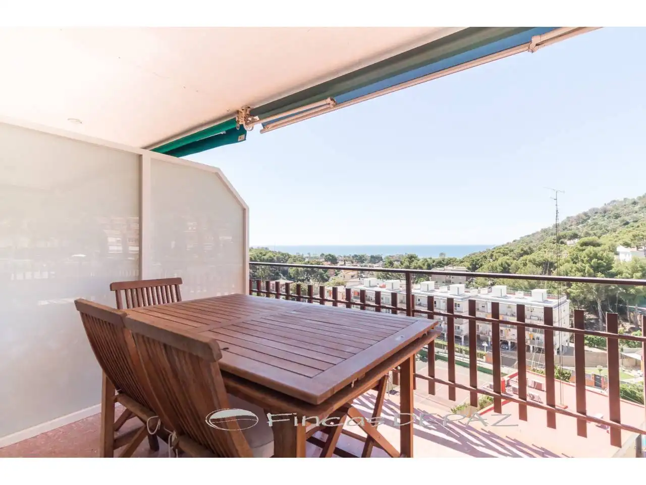Terraza de Apartamento de alquiler en Castelldefels con Parquet, Terraza y Amueblado