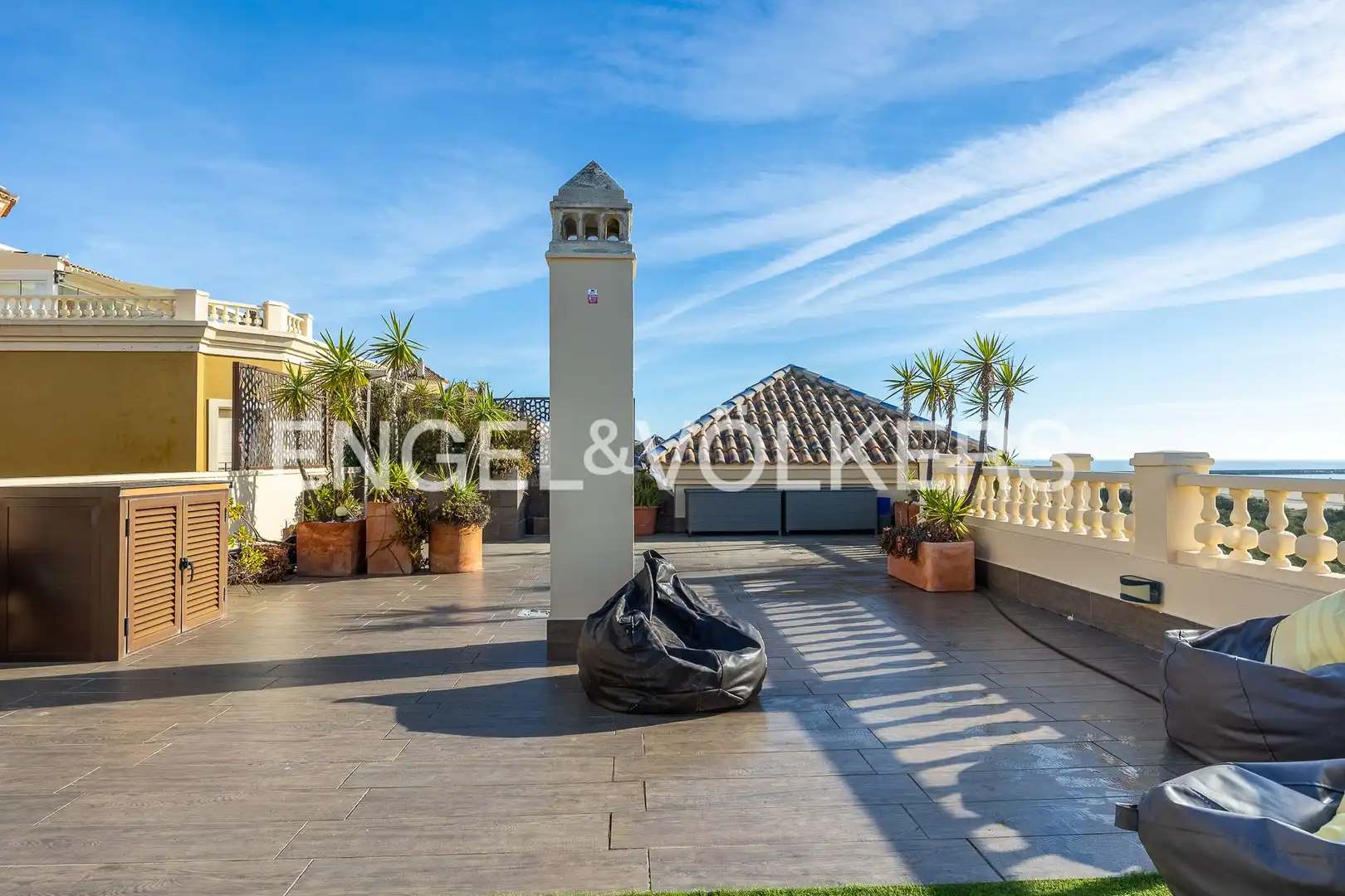 Vista exterior de Ático en venta en Ayamonte con Aire acondicionado, Calefacción y Jardín privado