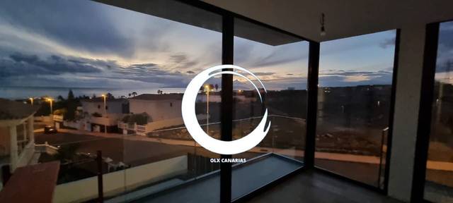 Casa-chalet en Venta en Callao Salvaje - Playa Paraíso