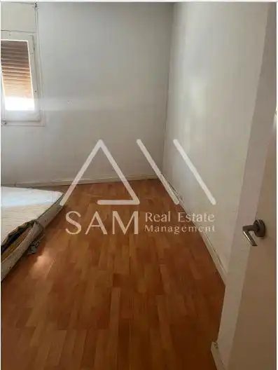 Habitación de Planta baja en venta en Santa Coloma de Gramenet