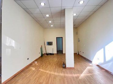 Local comercial en alquiler en Llanes pueblo