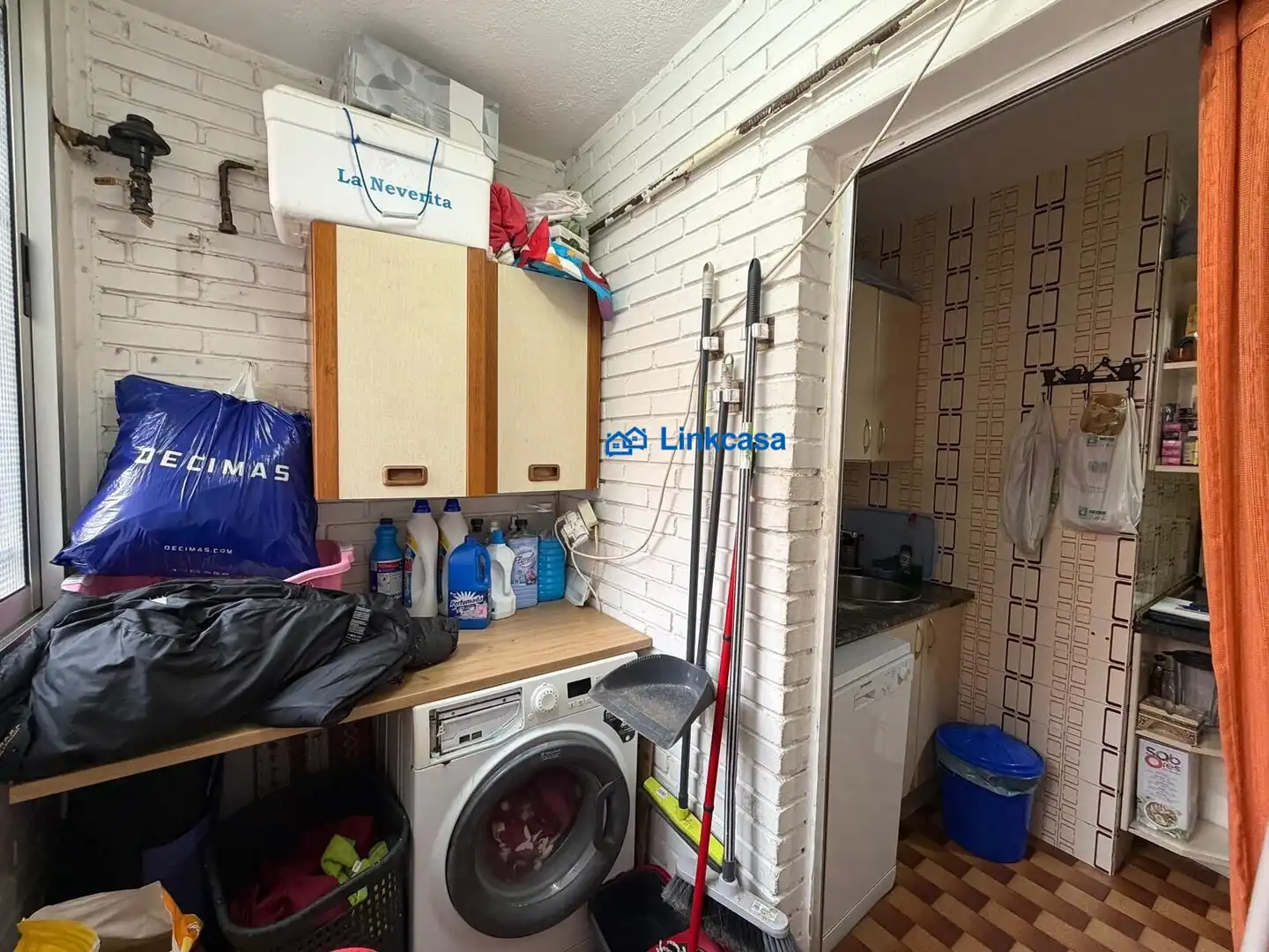 Flat for sale in Fuenlabrada  with Air Conditioner, Heating and Balcony