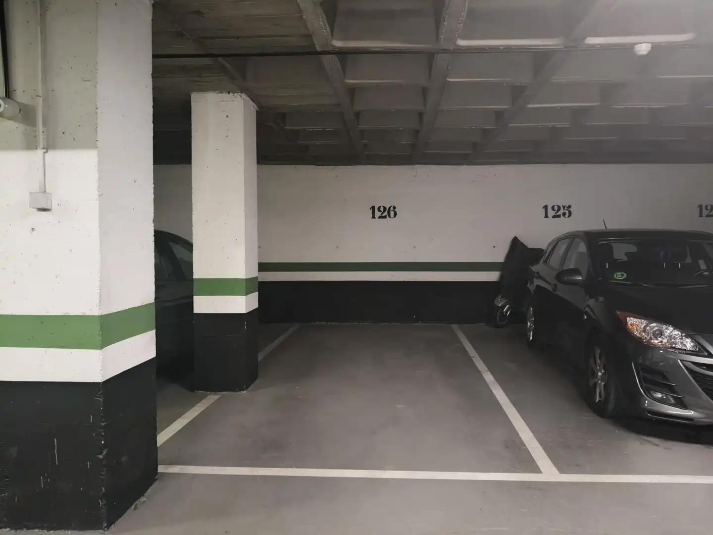 Parking of Flat for rent in Madrid  with Heating and Storage room