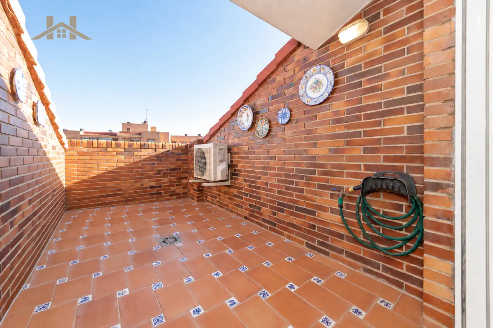 Villa mit Terrasse zum Verkauf in Calle de Luis Rodríguez Ontiveros, imagen 23