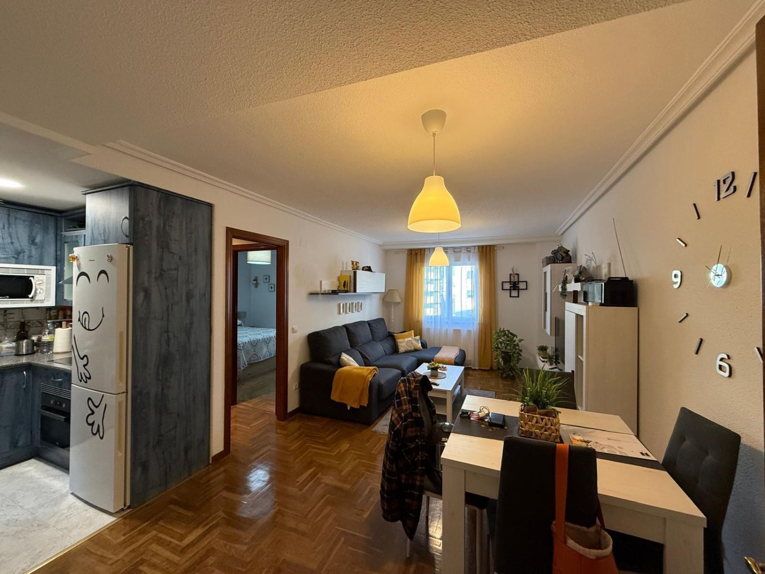 Sala de estar de Apartamento en venta en Salamanca Capital con Calefacción, Parquet y Terraza