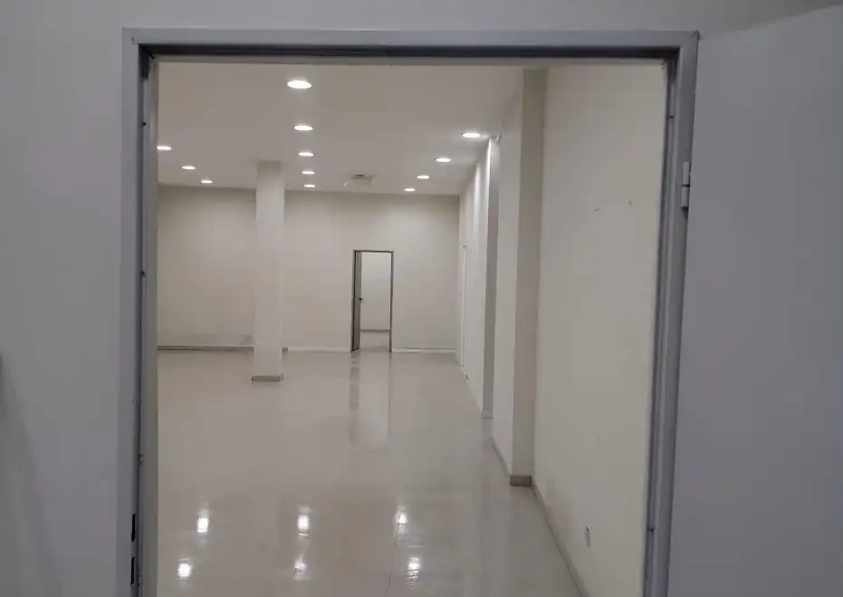 Local commercial à vendre à C/ Álvaro Bazán, imagen 4