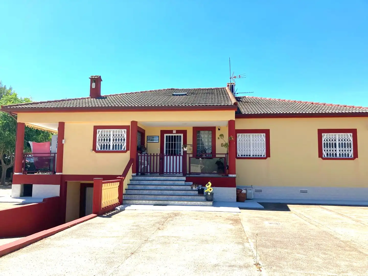 Casa rústica amb piscina en venda a Els Poblets, imagen 3