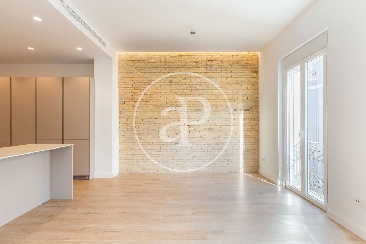 Sala d'estar de Pis de lloguer en  Valencia Capital amb Aire condicionat, Calefacció i Moblat